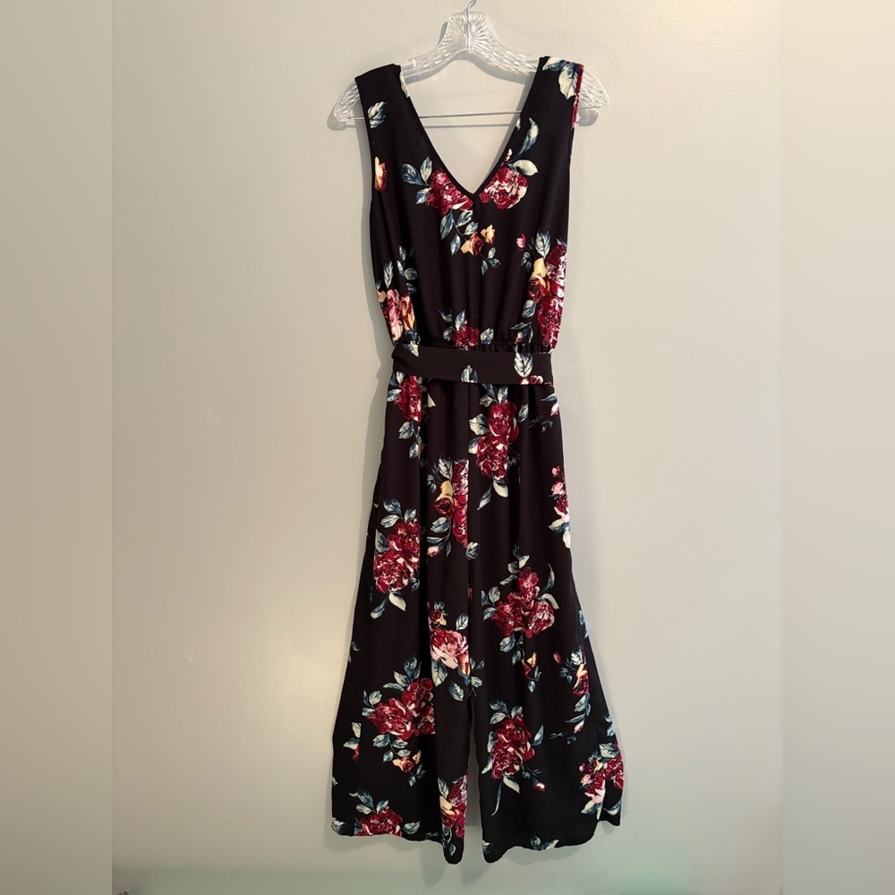 Xhilaration Women's Jumpsuit Large Floral Black Sleeveless V-Neck Button Front - Picture 8 of 16